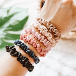 Set Scrunchies
