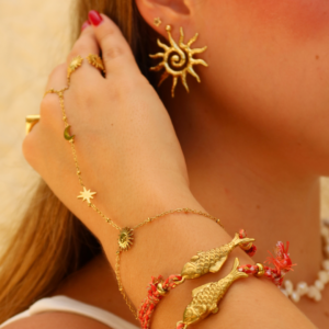 Mistic Hand Chain